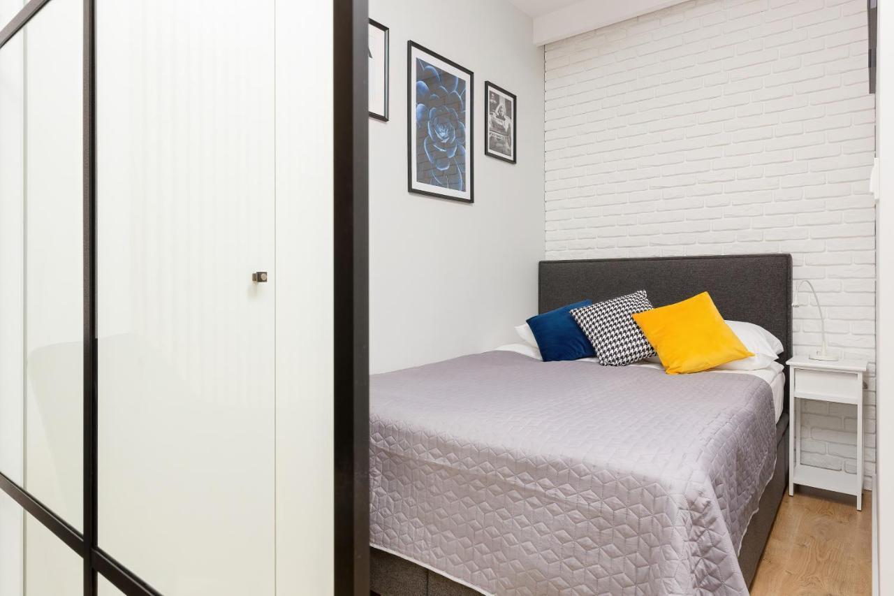 Moduo Gardens Apartment By Renters Prestige Warszawa Zewnętrze zdjęcie